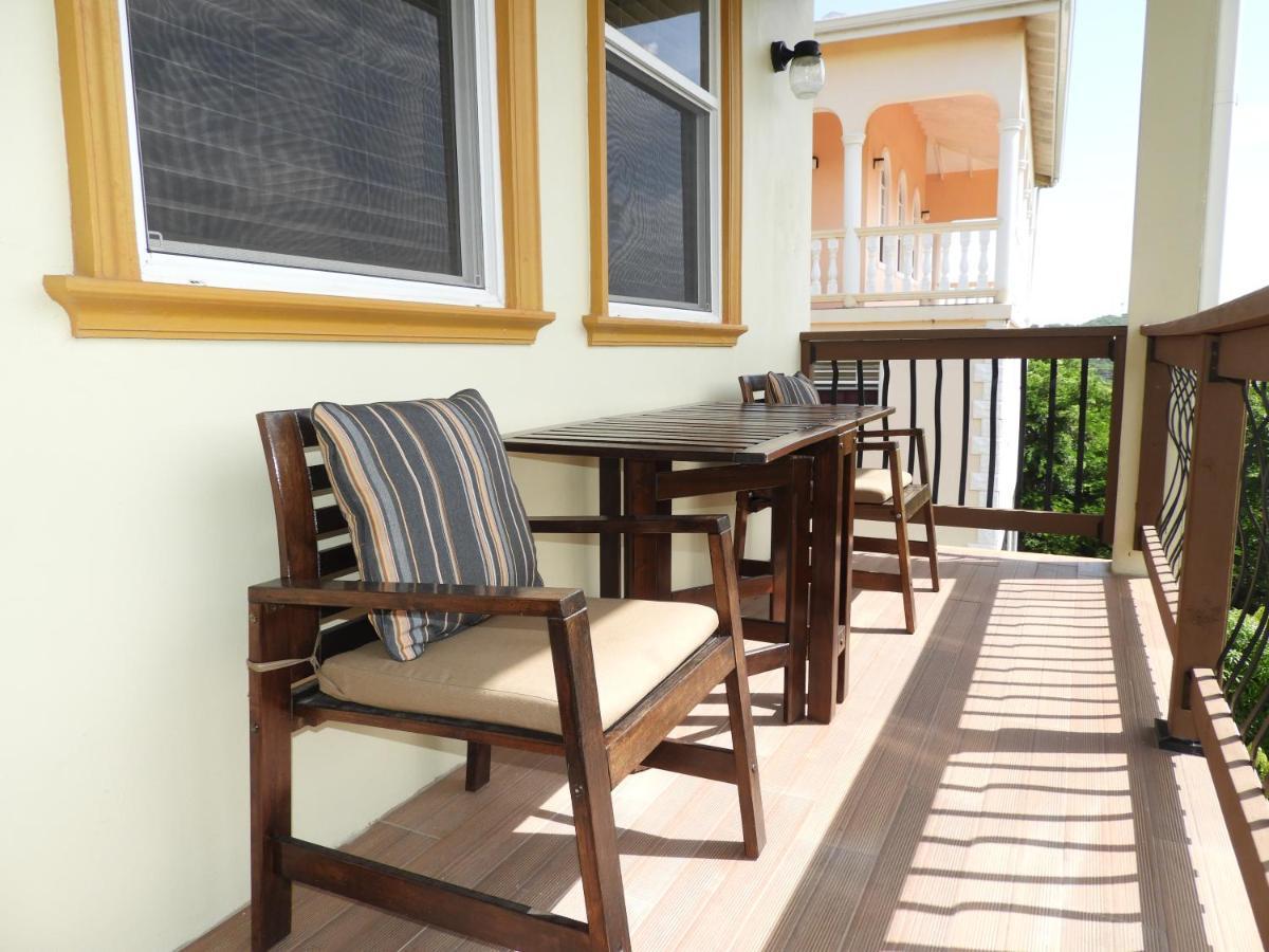 Keep Cool Guesthouse Gros Islet Eksteriør bilde