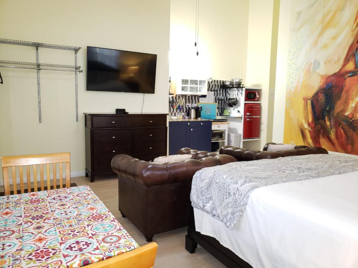 Keep Cool Guesthouse Gros Islet Eksteriør bilde