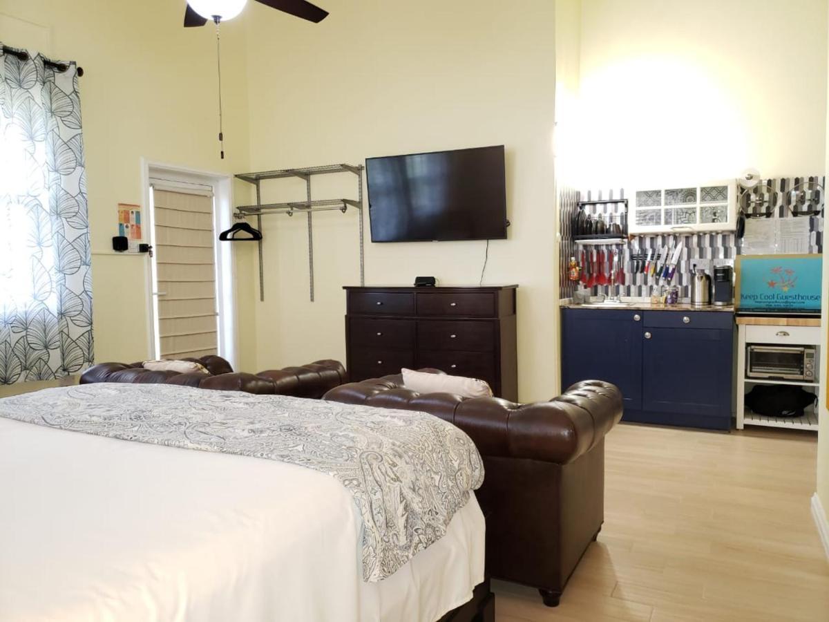 Keep Cool Guesthouse Gros Islet Eksteriør bilde
