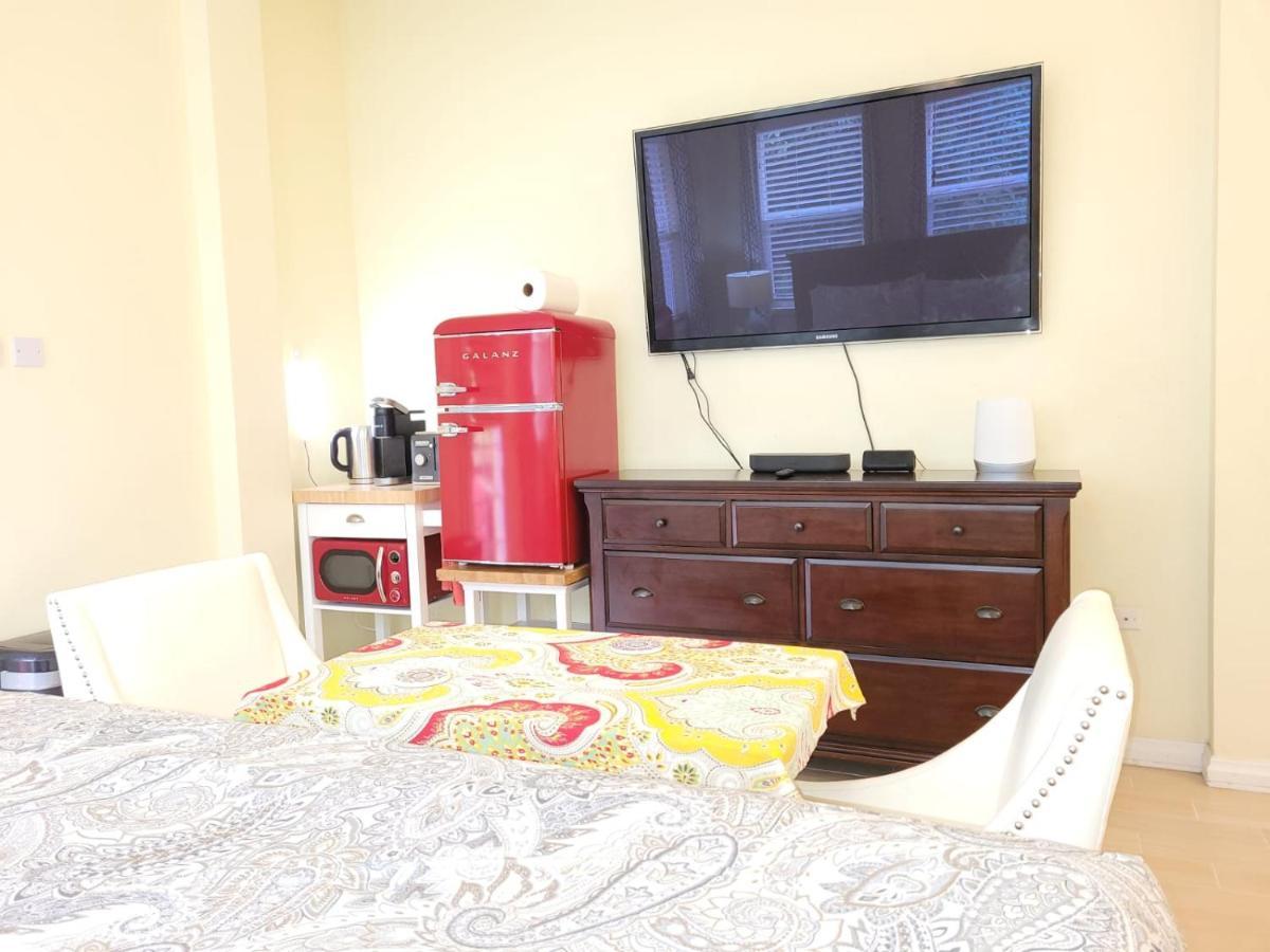 Keep Cool Guesthouse Gros Islet Eksteriør bilde